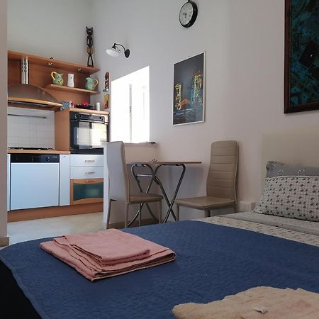 A Due Passi Appartament Ξενοδοχείο Παλέρμο Δωμάτιο φωτογραφία